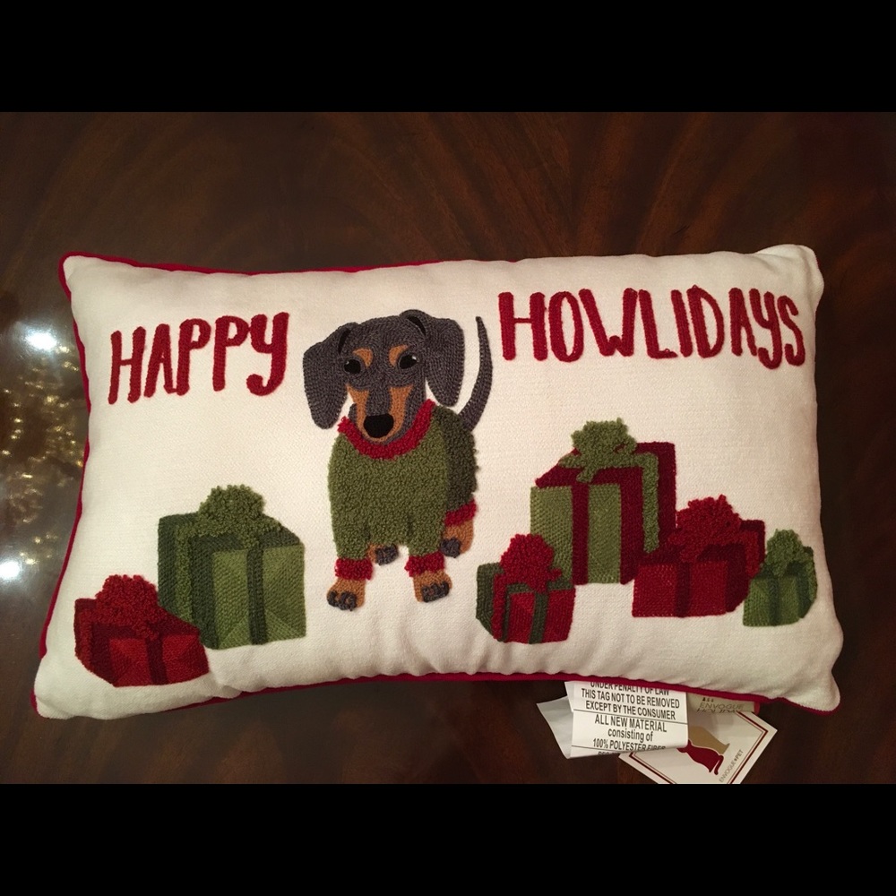 NWT **EMBROIDERED** DACHSHUND CHRISTMAS PILLOW